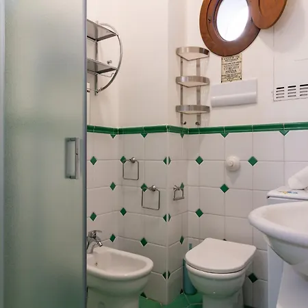 Guesthost - Al Cassaro Appartement